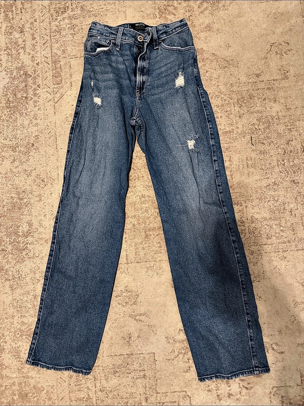 Hollister Ultra High-Rise Dad Jeans Distressed Waist 26R Blue